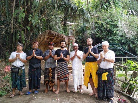 Turbulent Bali Green School Blessing Ceremony locals